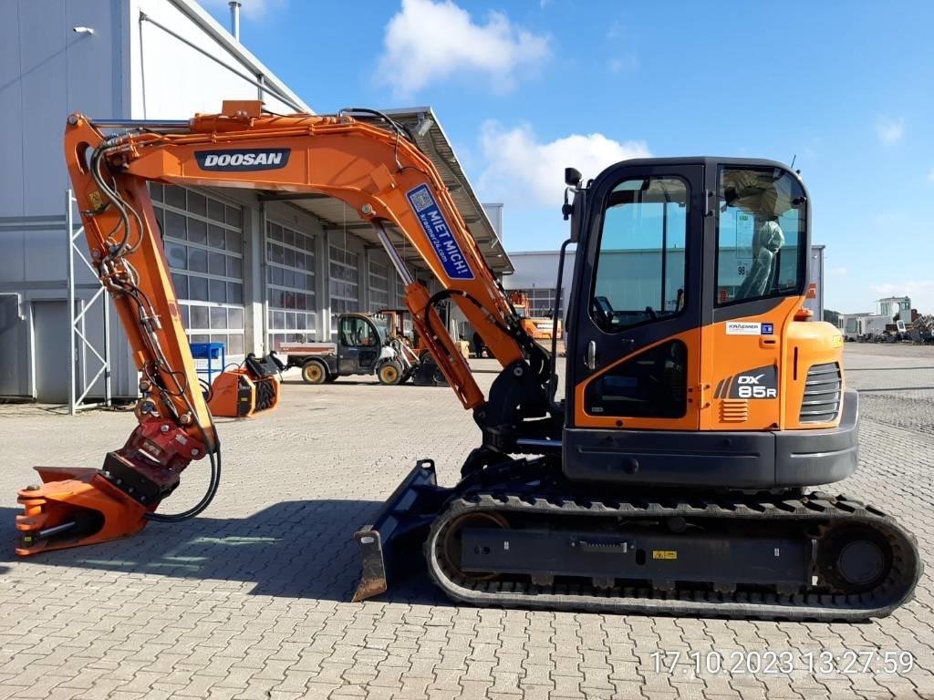 Develon DX 85 R-3 Excavadoras 7t - 12t