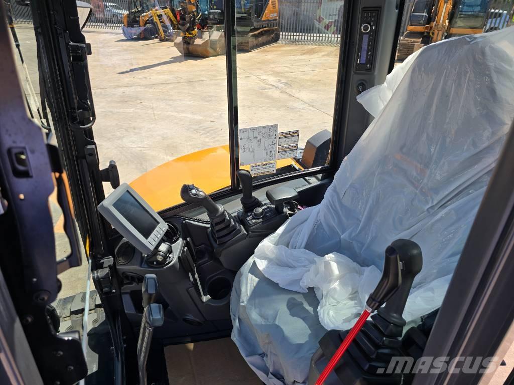 CASE CX50D Miniexcavadoras