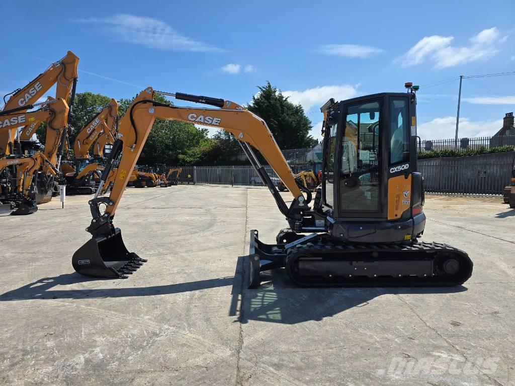 CASE CX50D Miniexcavadoras