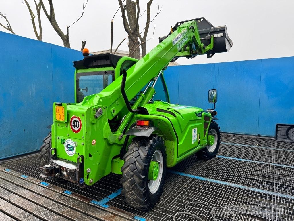Merlo 27.6 PLUS Carretillas telescópicas