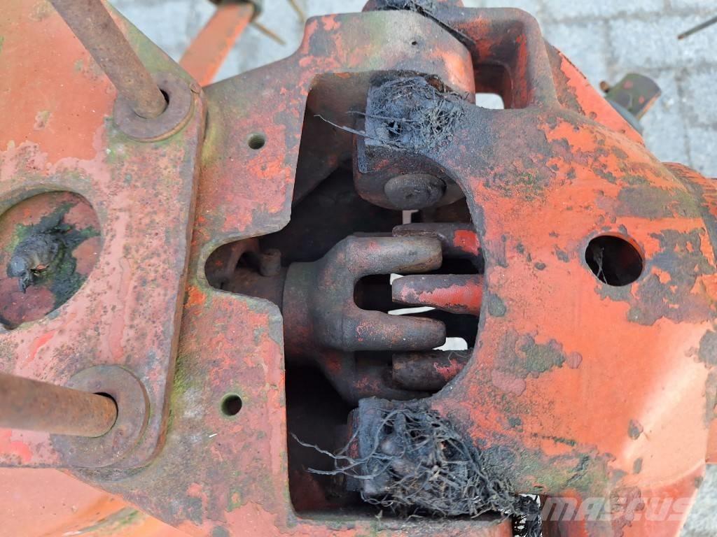 Kuhn GF 8501 T Rastrilladoras y rastrilladoras giratorias