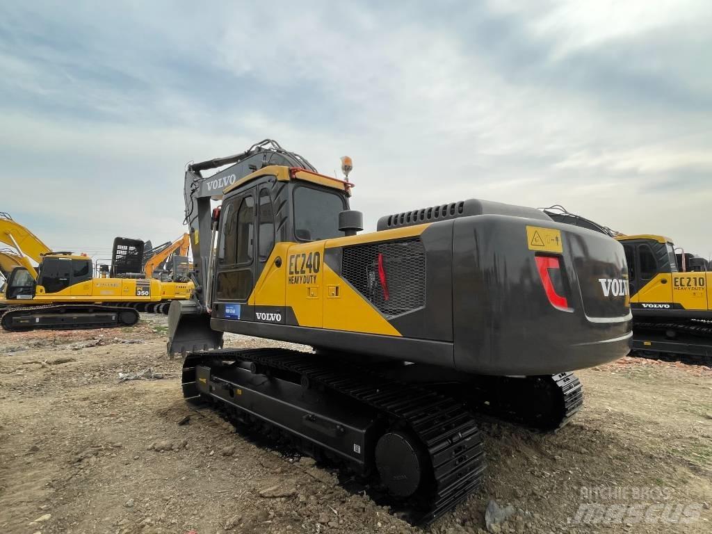 Volvo EC 240 Excavadoras sobre orugas