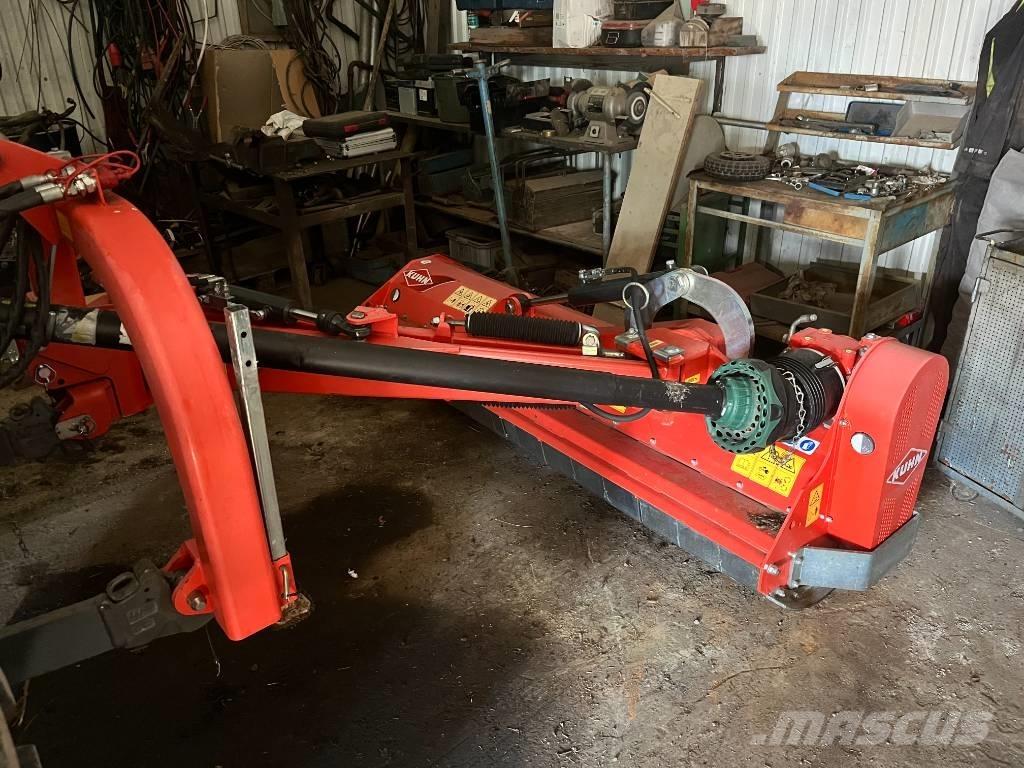 Kuhn TB 211 Segadoras y cortadoras de hojas para pasto