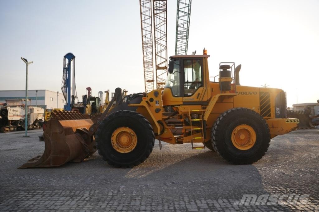 Volvo L220 F Cargadoras sobre ruedas