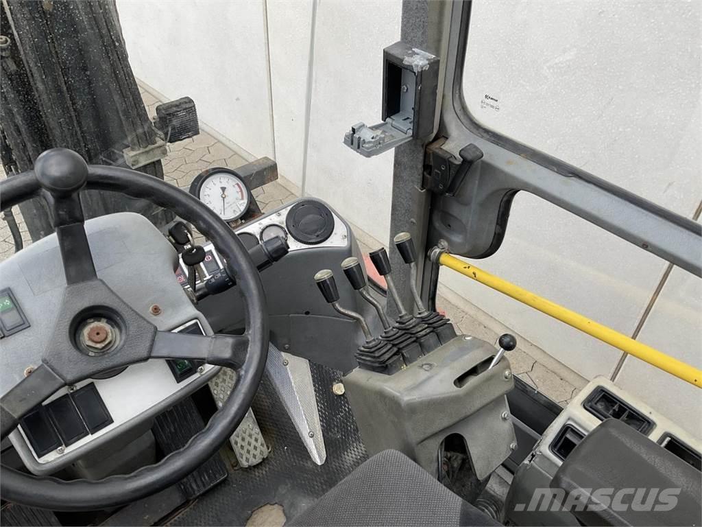 Kalmar DCD 80-6 Camiones diesel