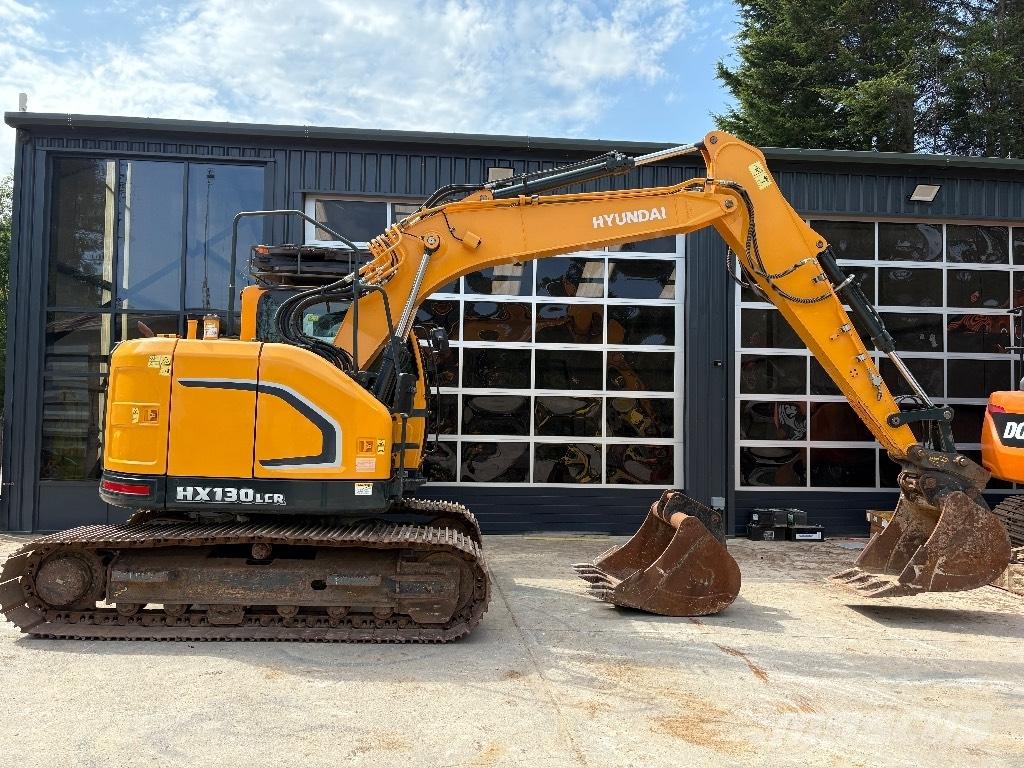 Hyundai HX 130 Excavadoras sobre orugas