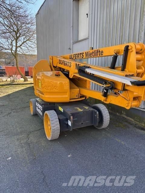 Genie Z 40/23 N RJ Plataformas con brazo de elevación manual