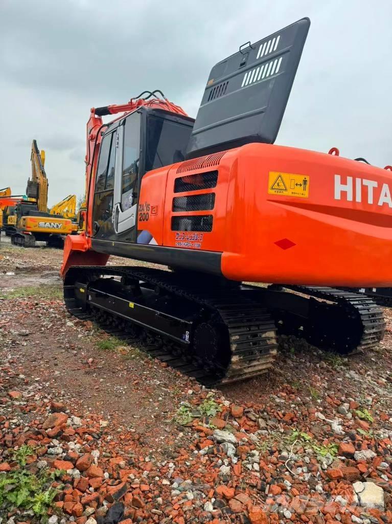 Hitachi ZX 200 Excavadoras sobre orugas
