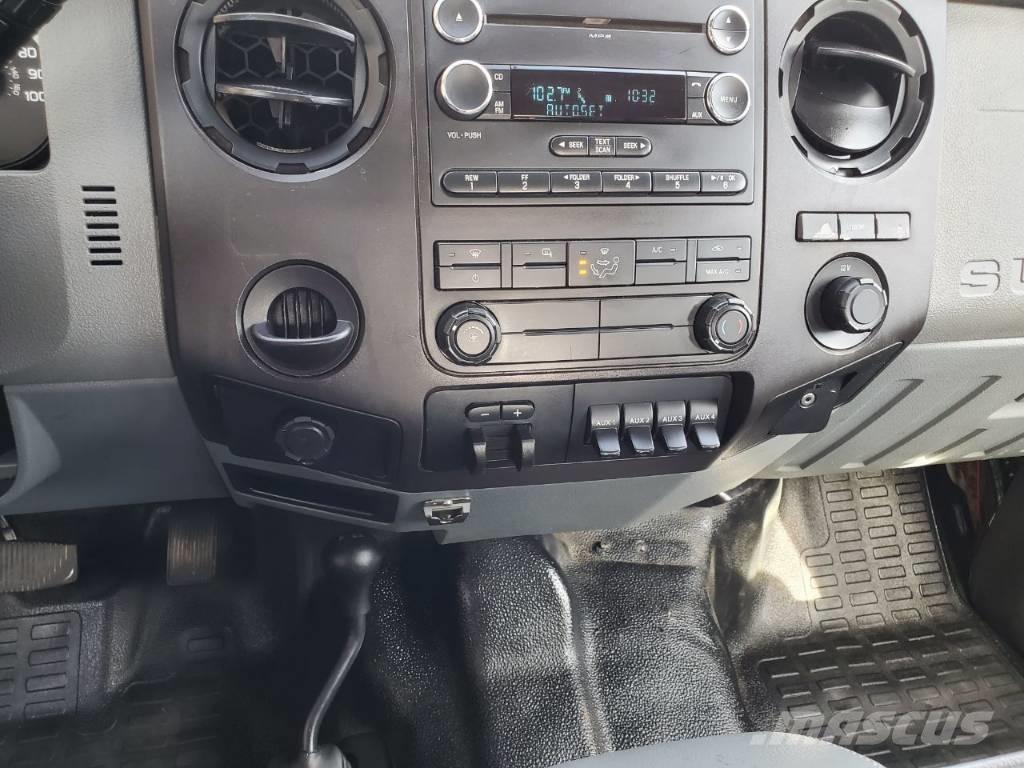 Ford F 350 XL SD Camiones de cama baja