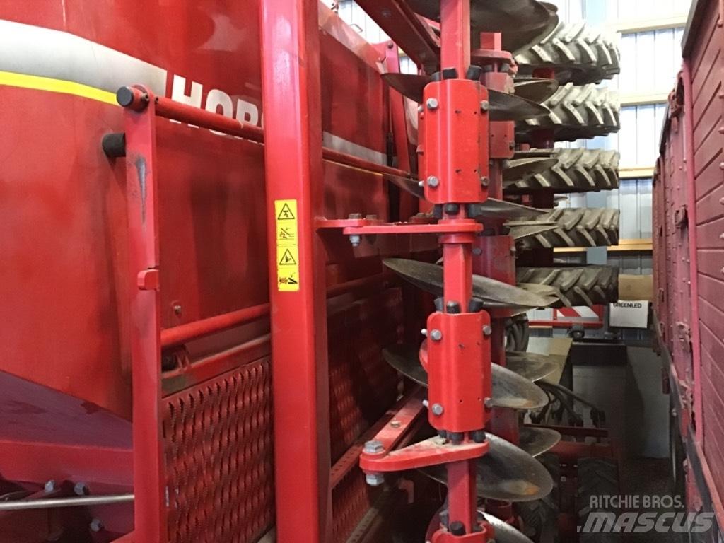 Horsch 600 Perforadoras combinadas