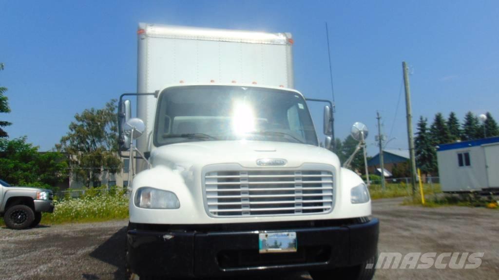 Freightliner M2 Camiones con caja de remolque