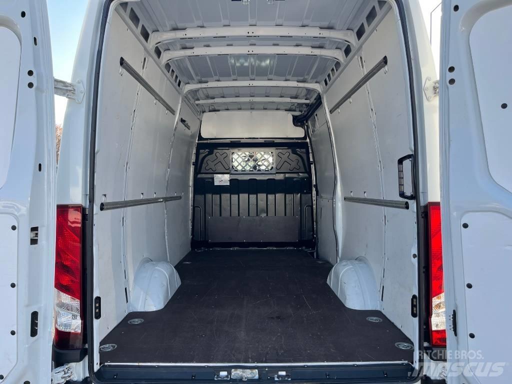 Iveco DAILY 35S16 Furgonetas cerradas