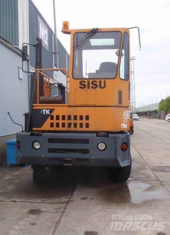 Sisu TRX 242 Tractocamiones para terminales