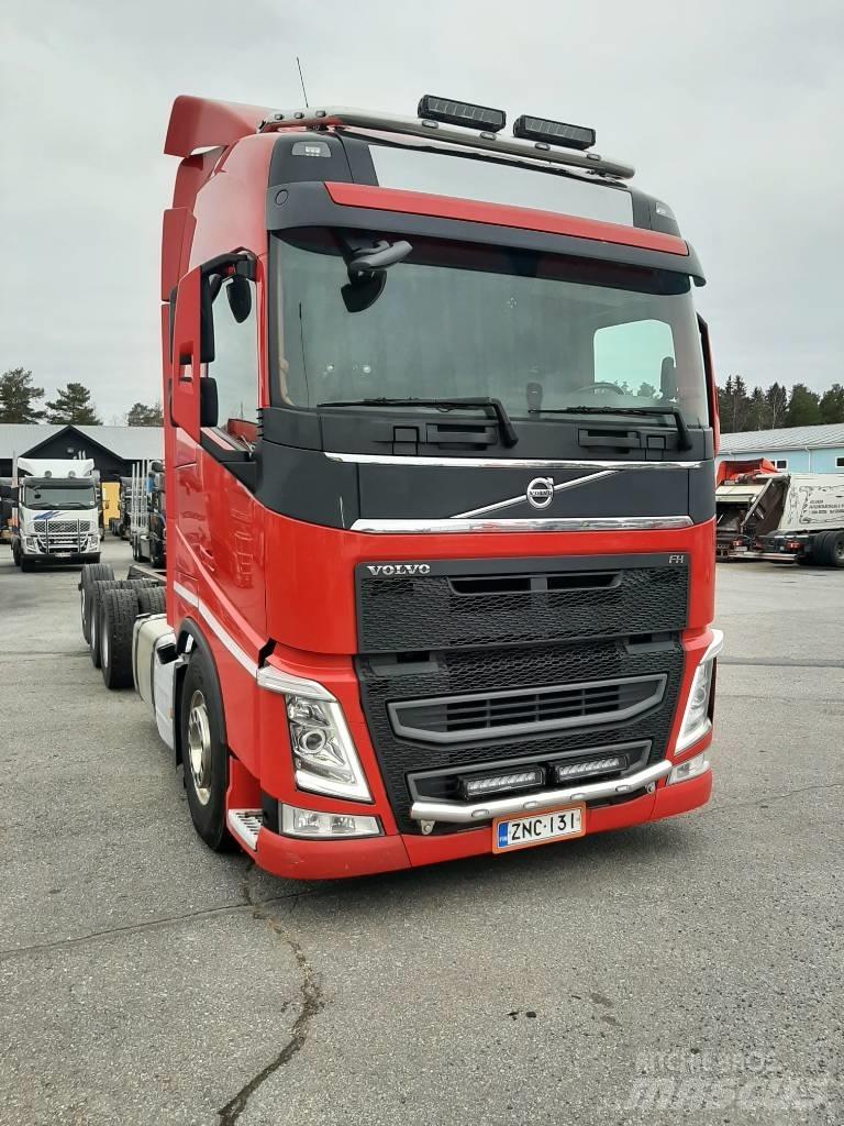 Volvo FH 13 Camiones con chasís y cabina