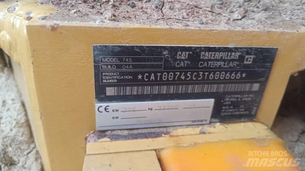 CAT 745 Camiones articulados