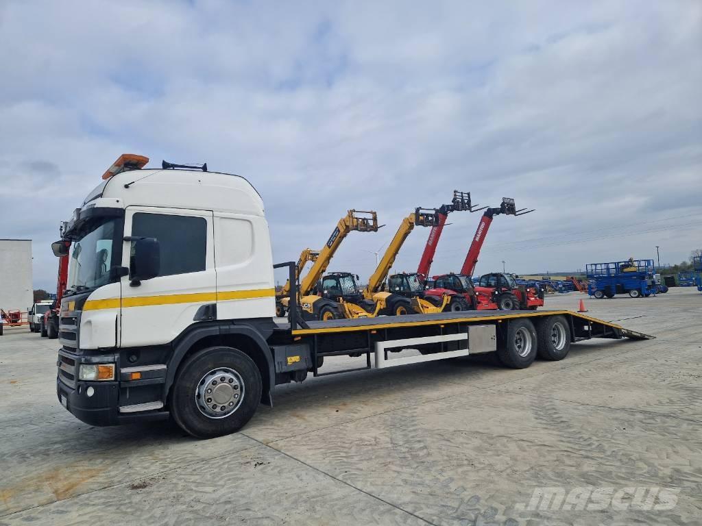 Scania P 400 Camiones de superficie plana/cabrestantes