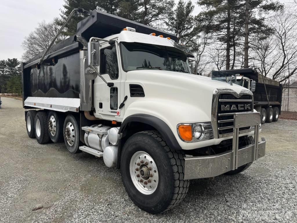 Mack CV 713 Bañeras basculantes usadas