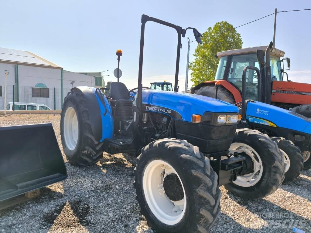 New Holland TN90F Tractores