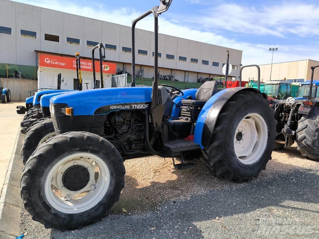 New Holland TN90F Tractores