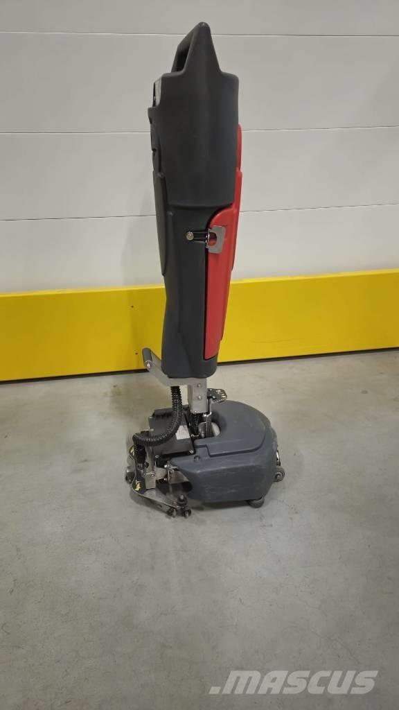 Hako Scrubmaster B3 Fregadora