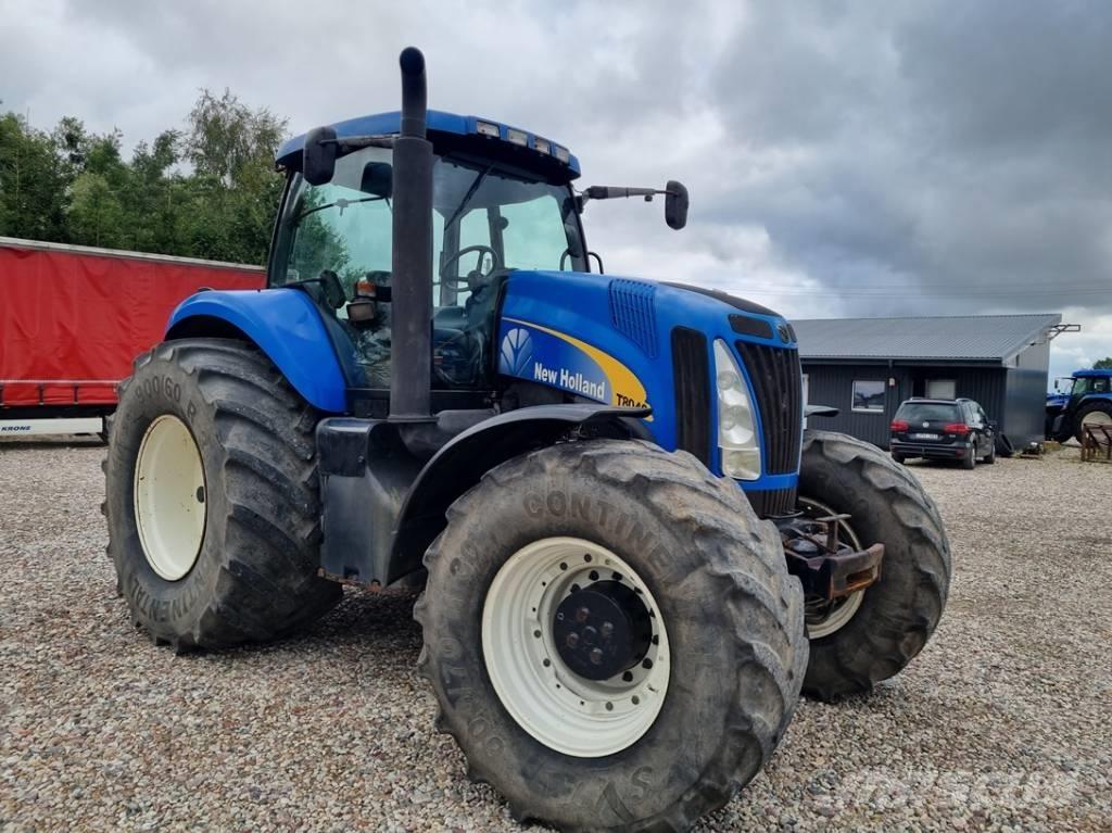 New Holland T 8040 Tractores