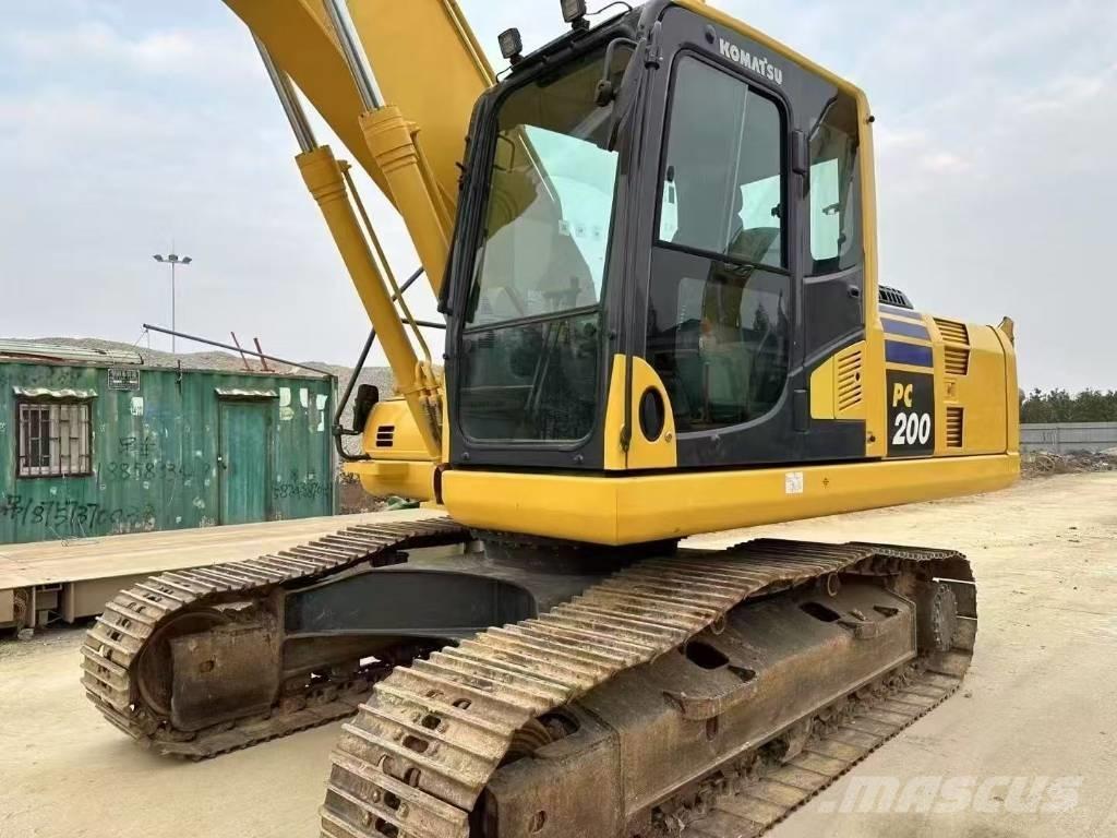 Komatsu PC 200 Excavadoras sobre orugas
