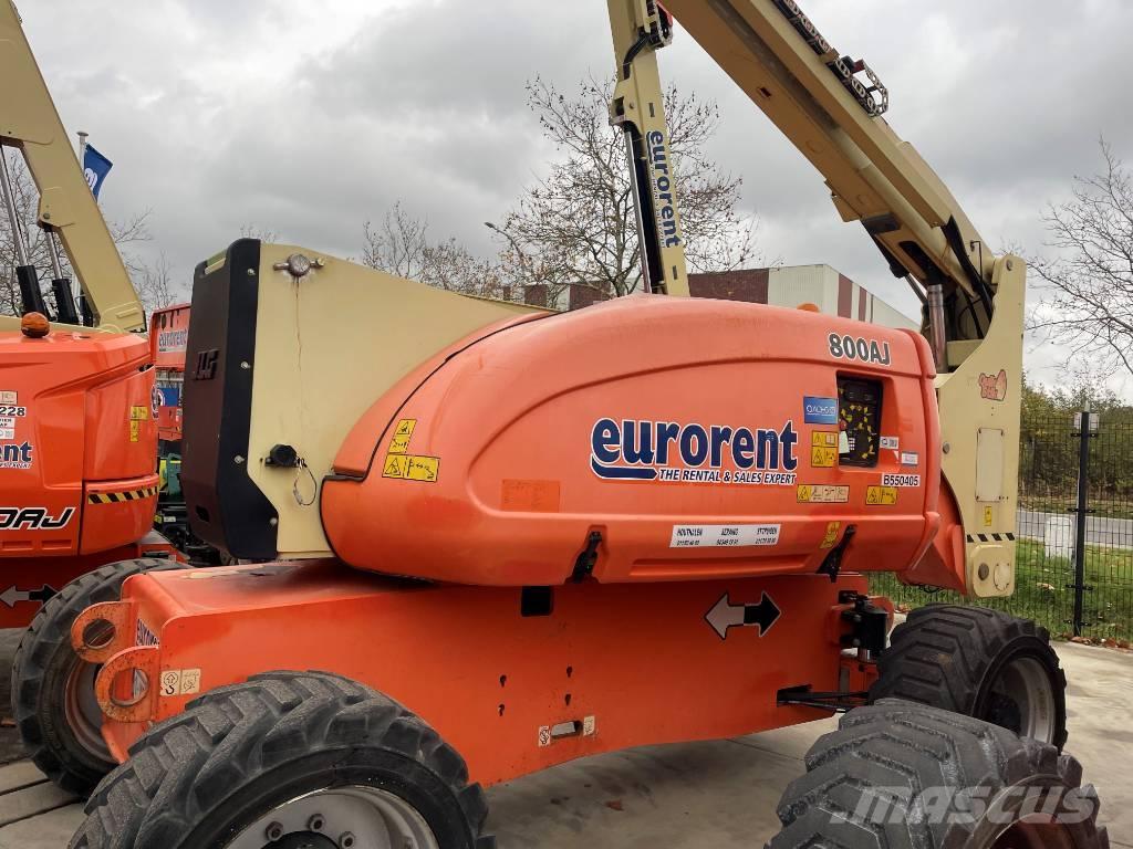 JLG 800 AJ Plataformas con brazo de elevación manual