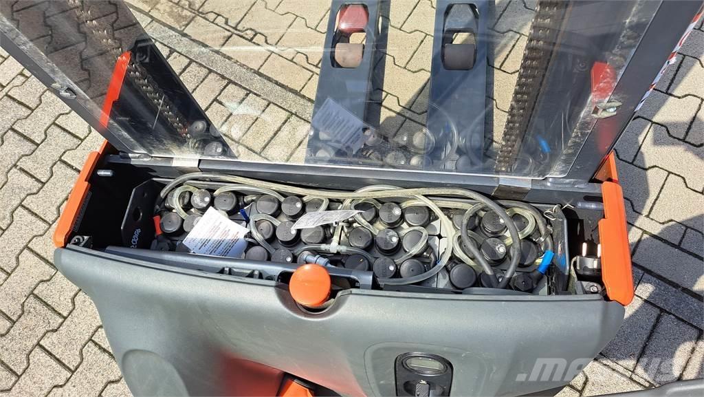 Linde L12- BR1172 Montacargas manual