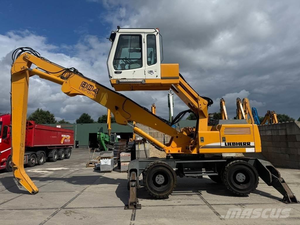 Liebherr A 904 Manejadores de residuos industriales
