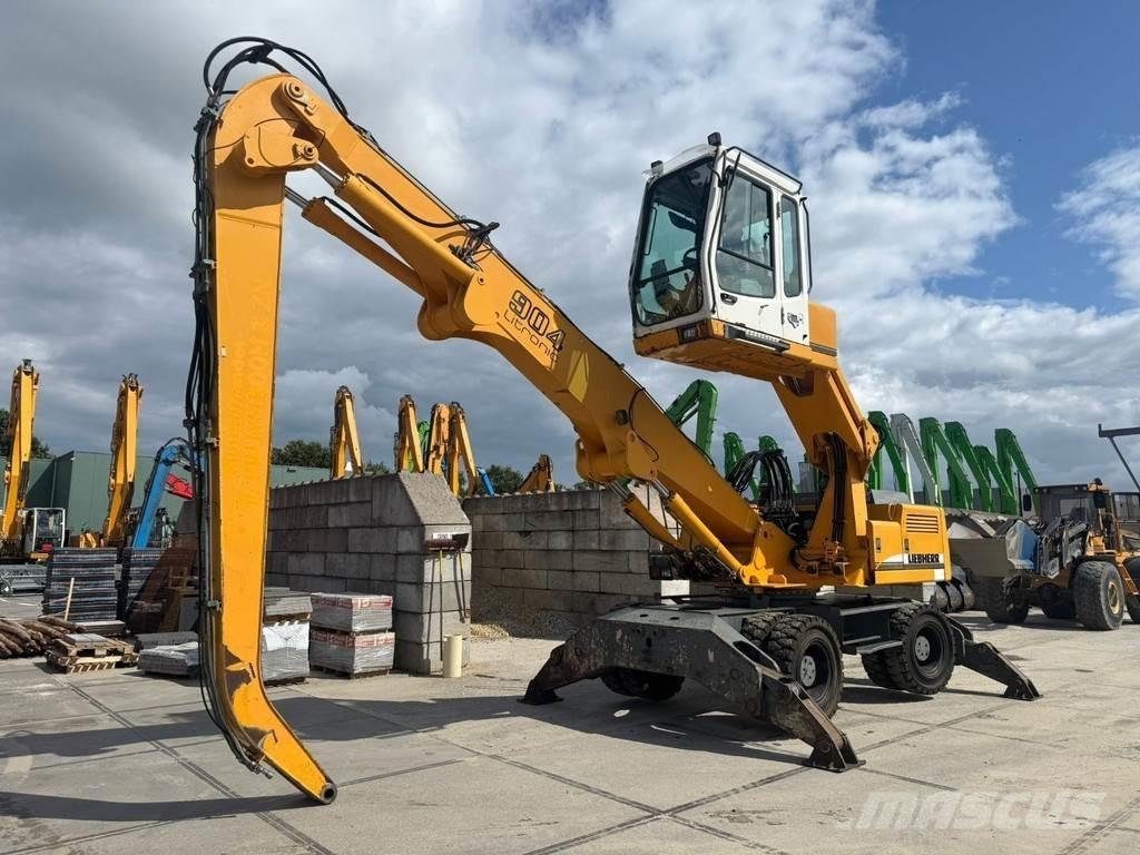 Liebherr A 904 Manejadores de residuos industriales