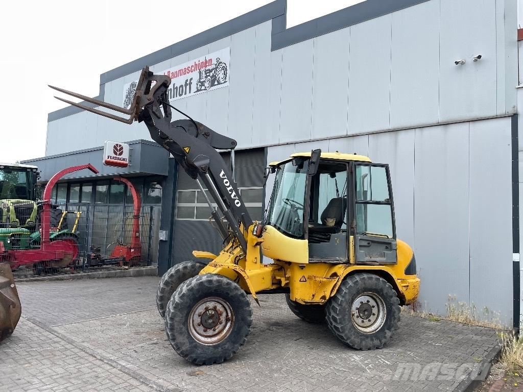 Volvo L 30 B Cargadoras sobre ruedas