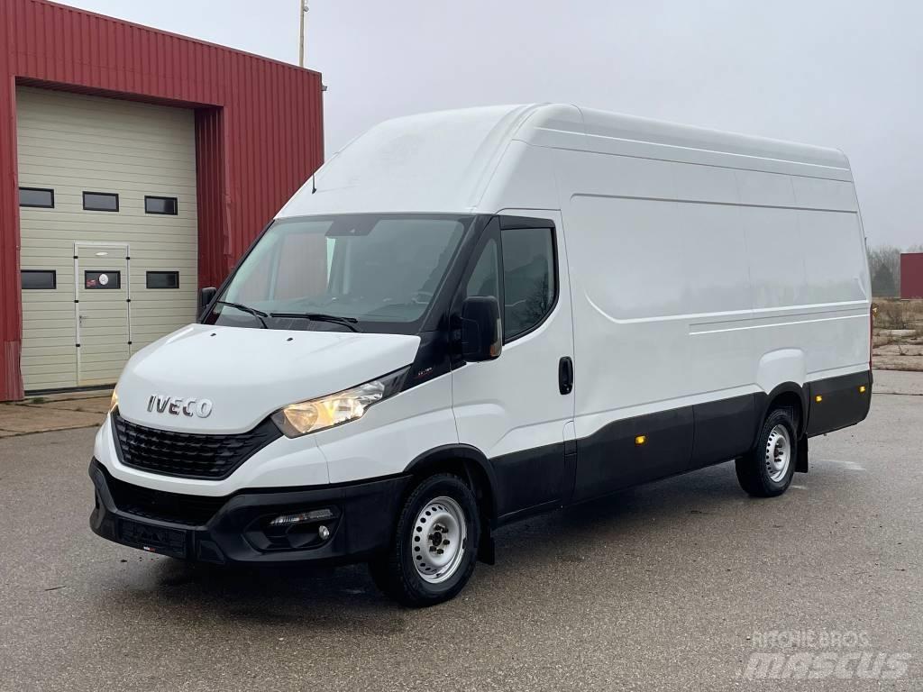 Iveco Daily Vehículos de caha cerrada