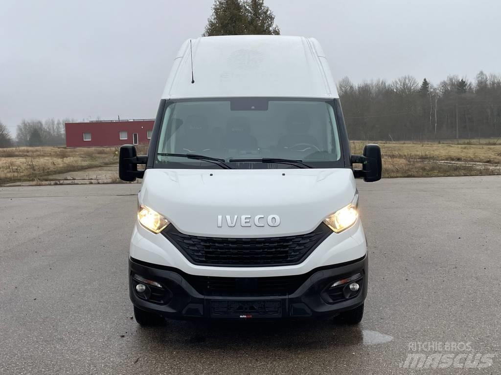 Iveco Daily Vehículos de caha cerrada