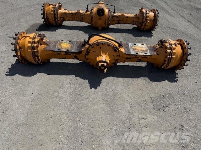 CASE 821 E AXLES Ejes