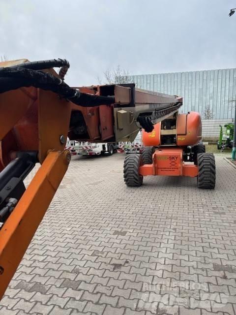 JLG 860 SJ Plataformas con brazo de elevación telescópico