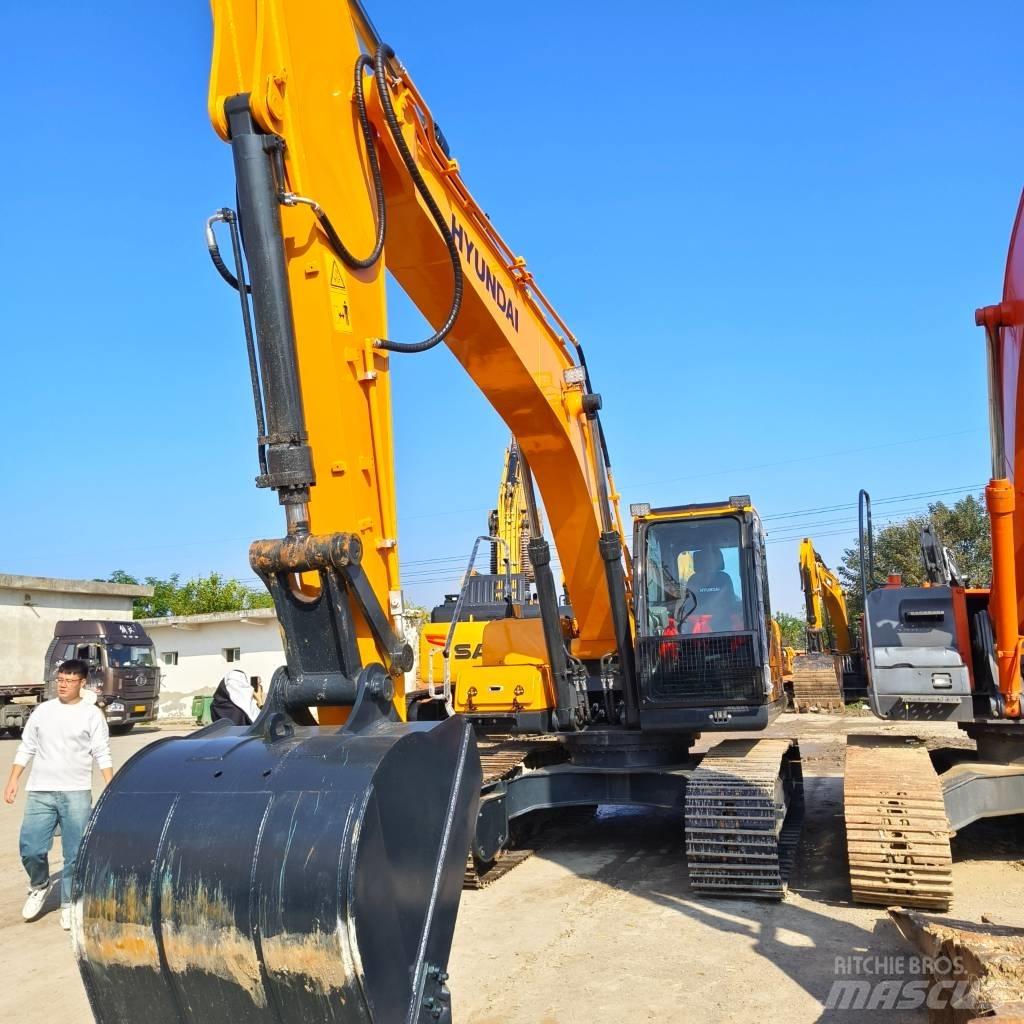 Hyundai 220LC-9 Excavadoras sobre orugas