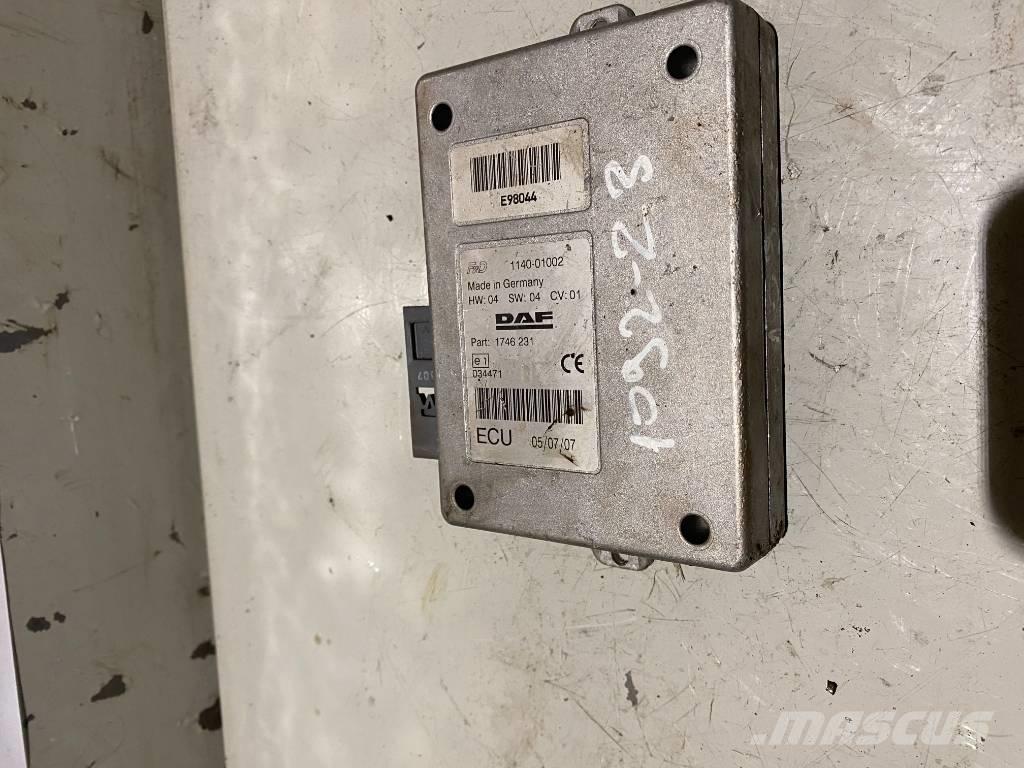 DAF XF 105.  1746231 Componentes electrónicos