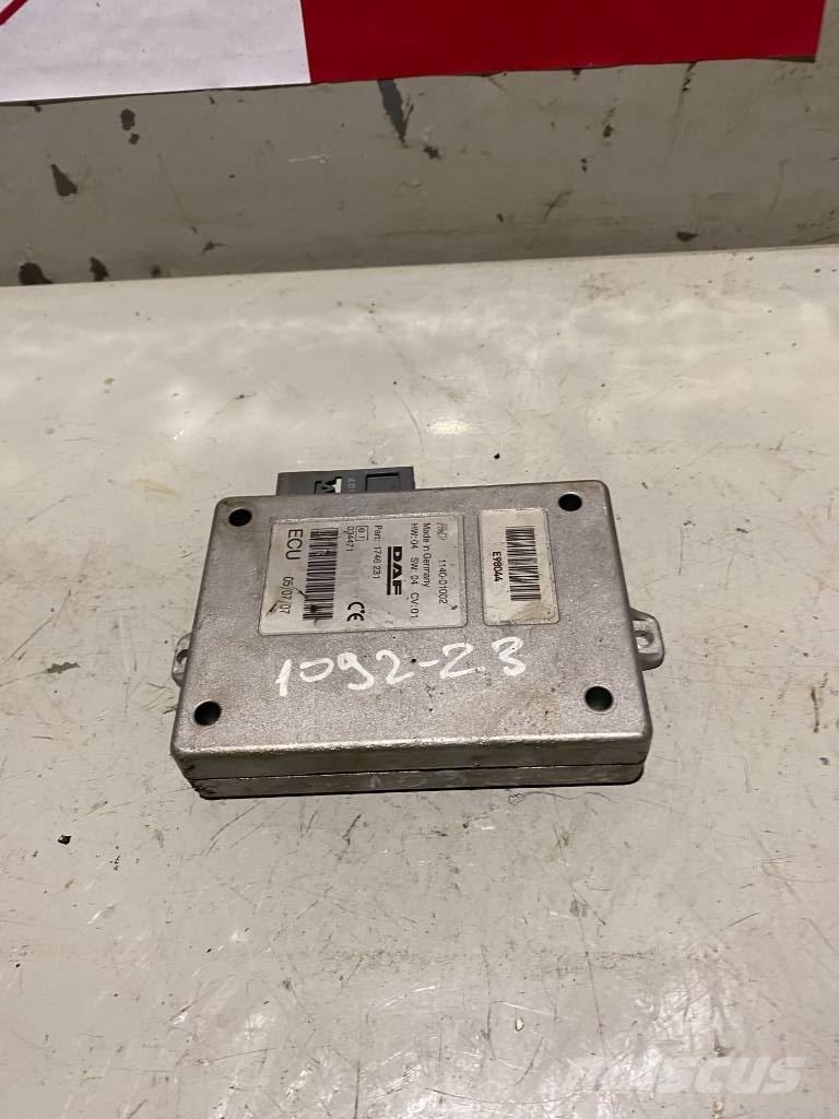 DAF XF 105.  1746231 Componentes electrónicos