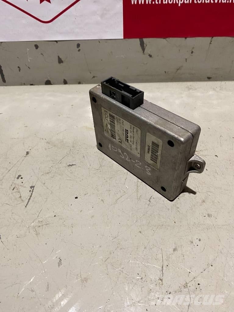 DAF XF 105.  1746231 Componentes electrónicos