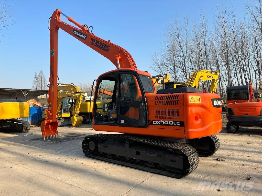Doosan DX140LC Excavadoras sobre orugas