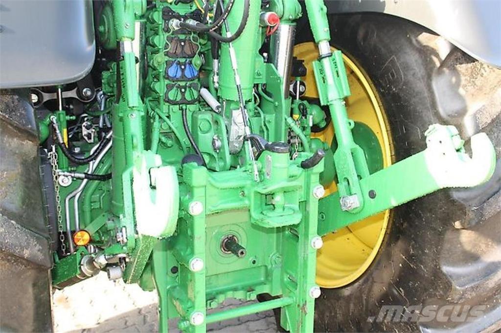 John Deere 6R195 Tractores