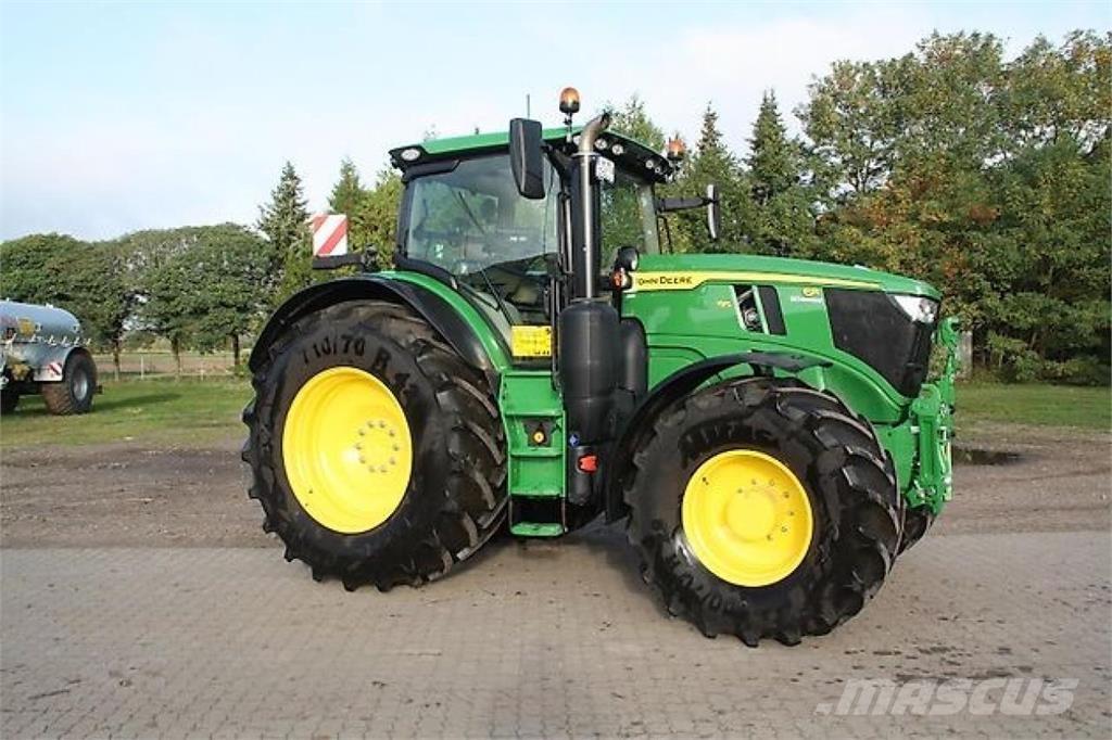 John Deere 6R195 Tractores