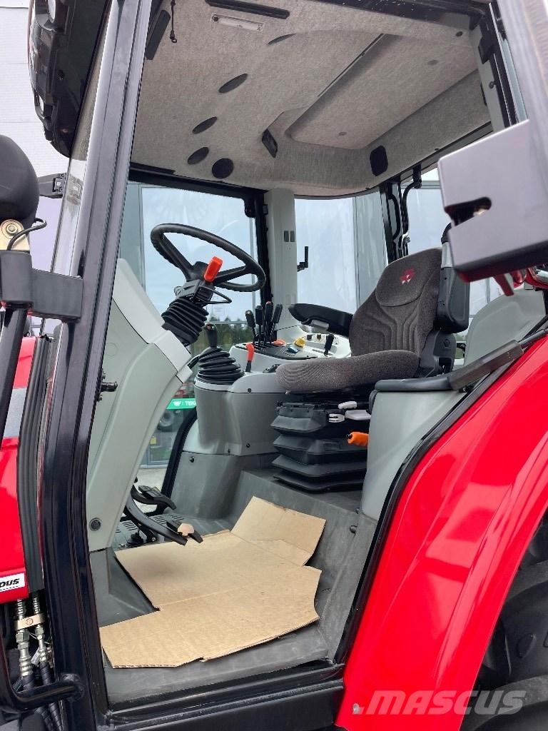 Massey Ferguson 5445 Tractores