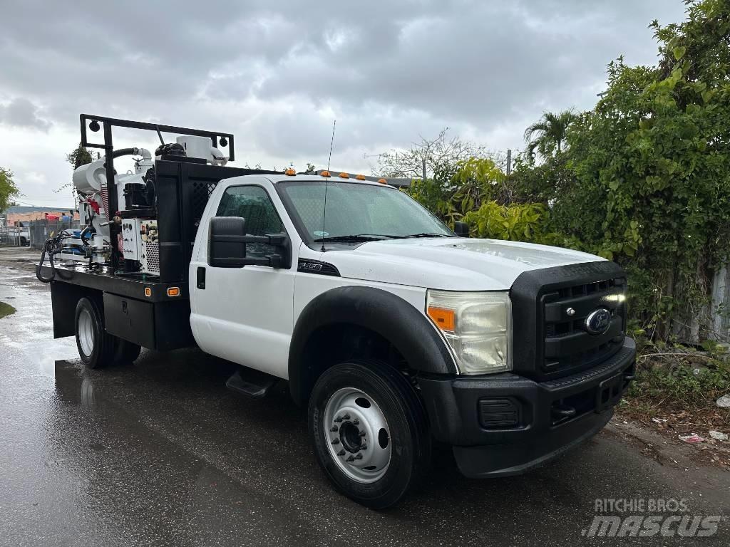 Ford F 450 Camiones aspiradores/combi