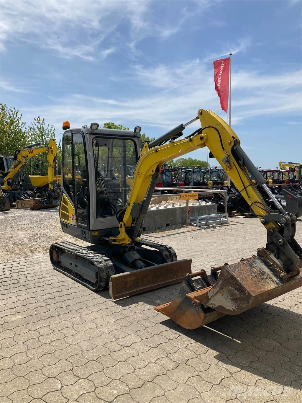 Wacker Neuson ET24 Miniexcavadoras