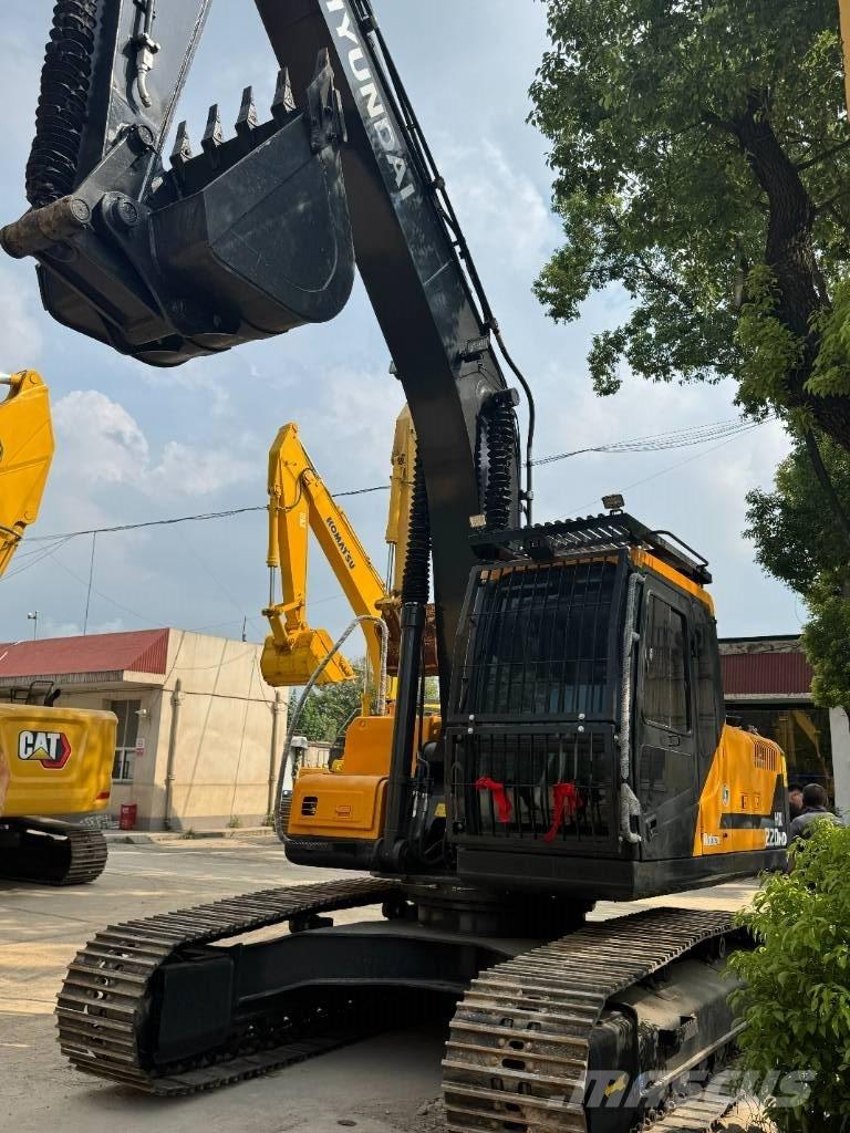 Hyundai HX220HD Excavadoras sobre orugas