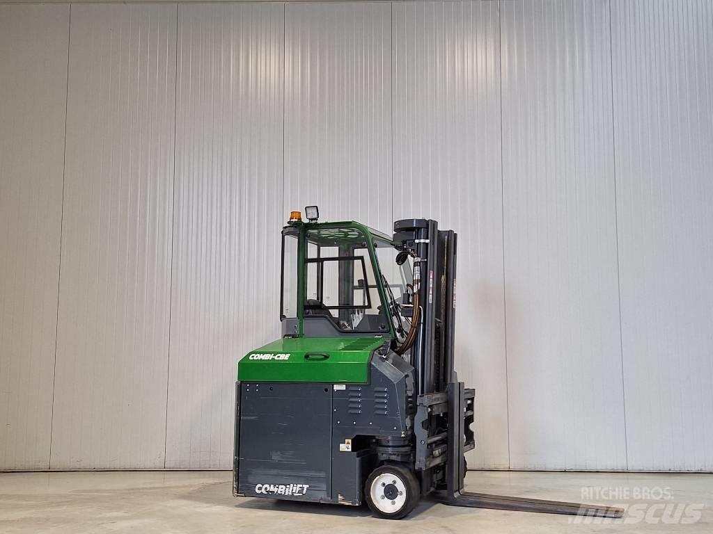 Combilift CBE2500 Montacargas de 4 vías