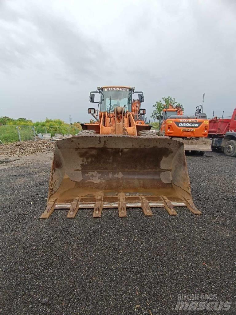 Doosan DL 350 Cargadoras sobre ruedas