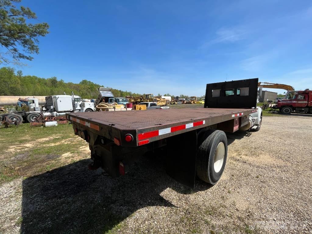 Kenworth T 360 Camiones de cama baja