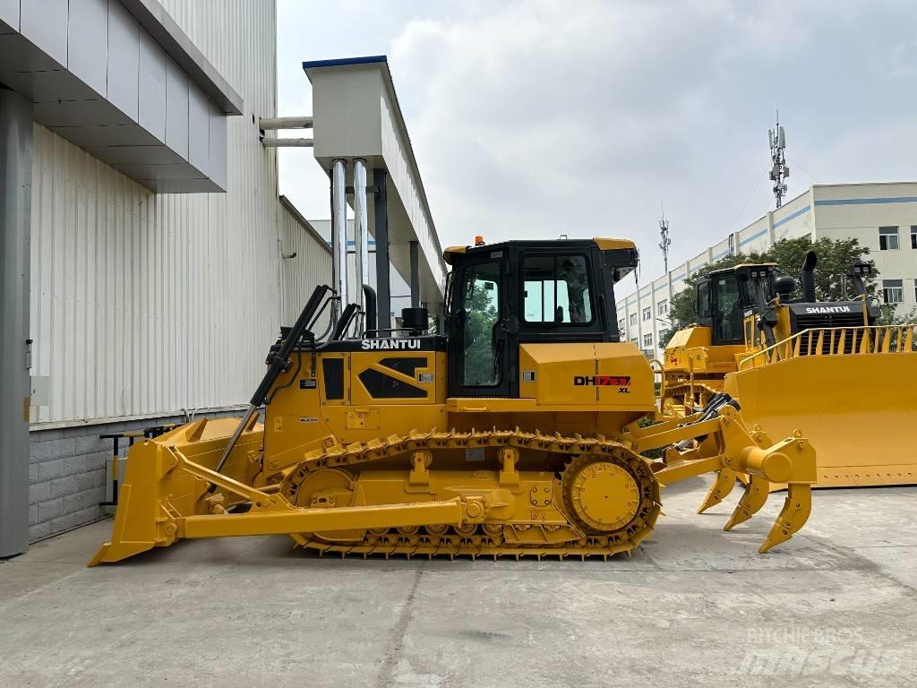 Shantui DH17 Buldozer sobre oruga